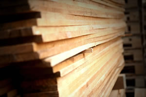 Madera para fabricación de bins o cajas